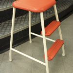 896 3057 STOOL